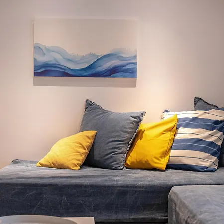Blue & White Velvet 20M From The Beach Danilia Exterior photo